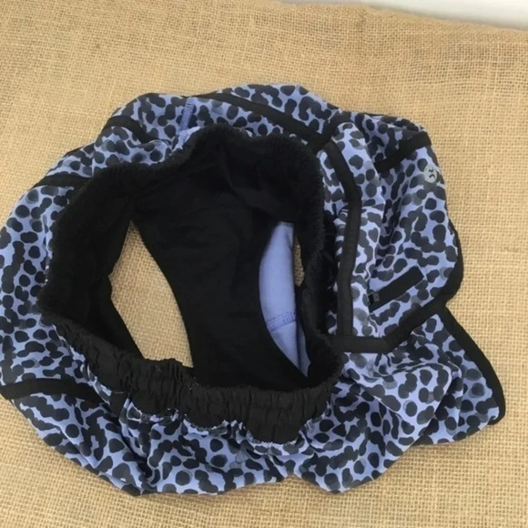 Lululemon Tracker Short III 4-Way Stretch Ace Spot Lullaby Short - Picture 7 of 9